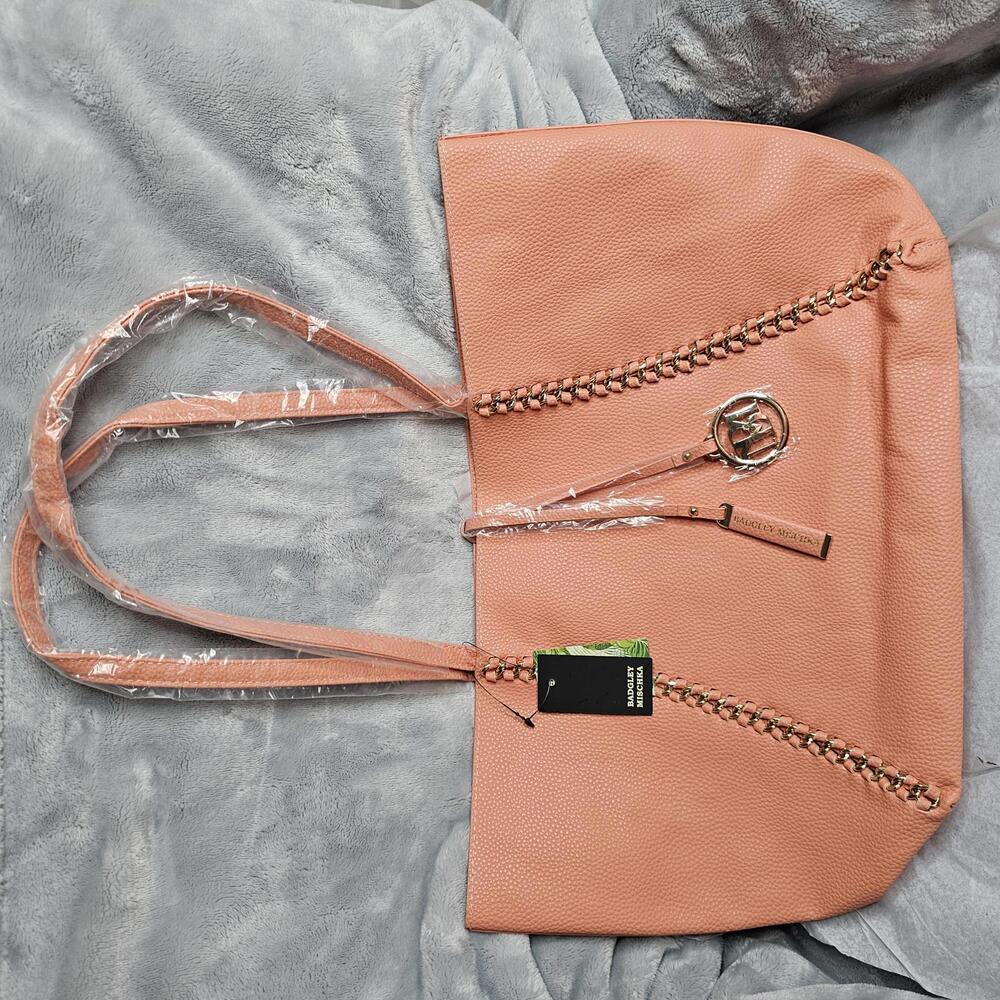 NWT Badgley Mischka Women's Pink/Decorative Chain Tote
